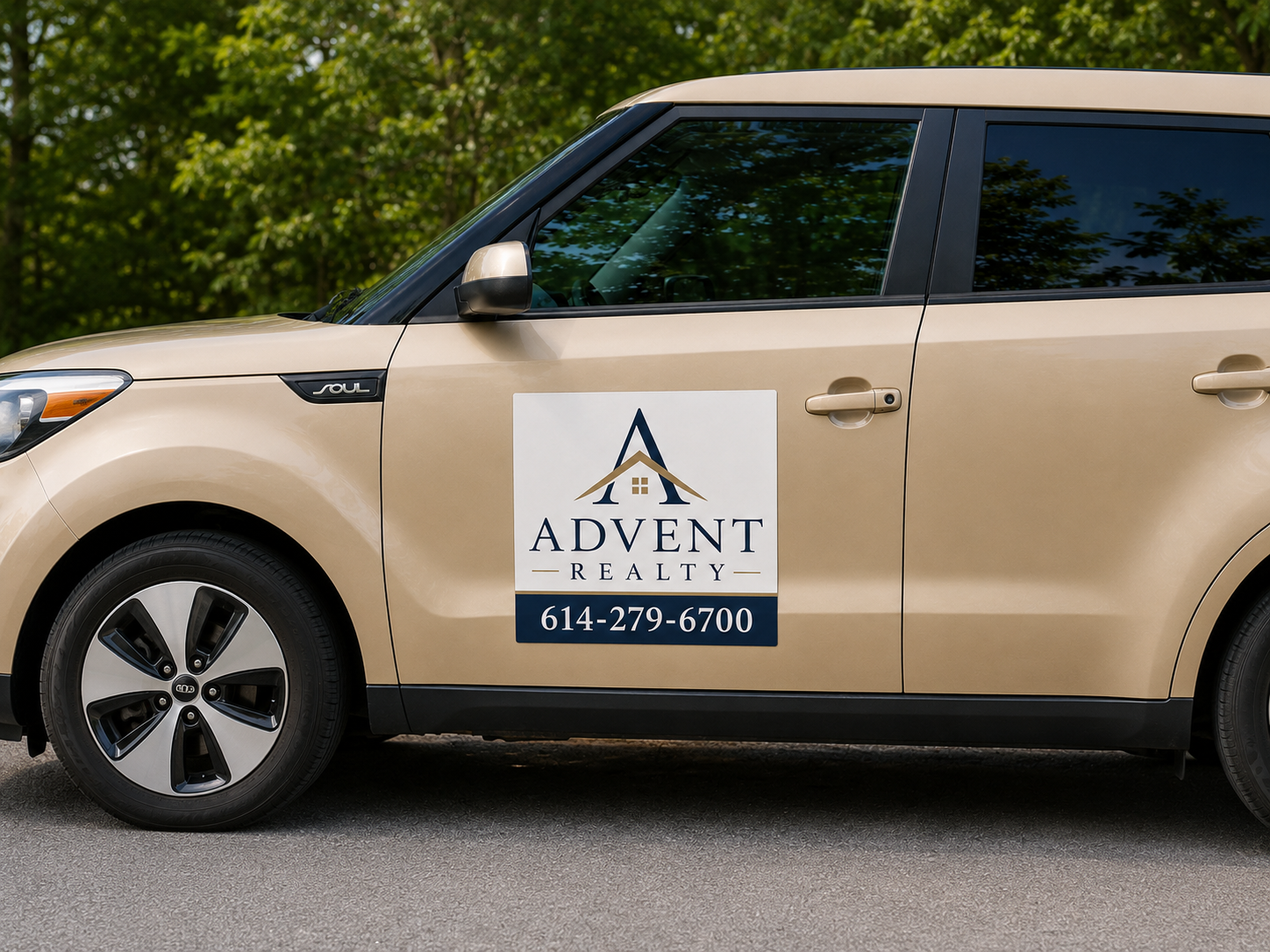 Example of a Square-Cut Vehicle Door Magnet Sign.